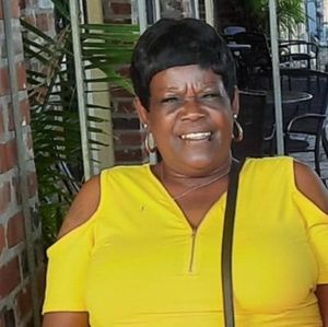 Meet your Posher, Donna